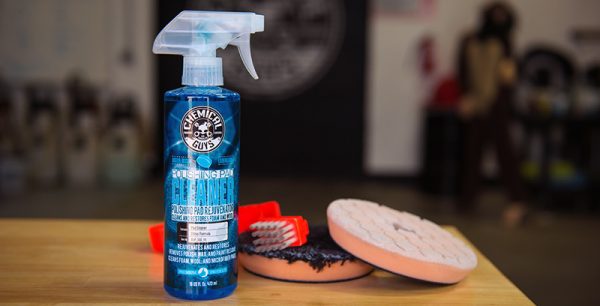 18-19-17-InUse-BUF333-Pad-Cleaner-Nick-1-WEB